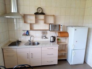 Фотография #8 из 12 - Гостевой дом "ДонБас". Кухня и сан узел в каждом номере