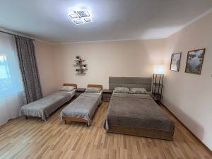 Фотография #17 из 43 - СЕЗОН 2026 СУДАК. ГОСТЕВОЙ ДОМ "ПРОХЛАДА" 8 МИНУТ ДО МОРЯ.