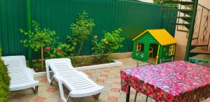 Фотография #6 из 11 - Мини-гостиница в Анапе недалеко от моря - Wi-Fi, зеленый двор, мангал, алкоголь/фрукты, парковка
