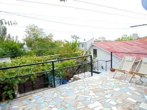 Фотография #4 из 28 - Двухкомнатный домик с террасой на 3-7 человек в Феодосии.